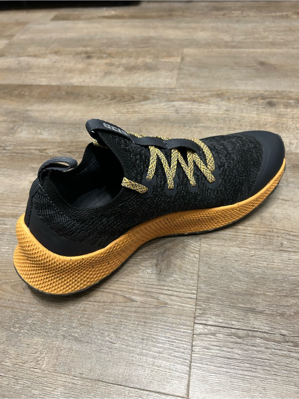 REI Co-op Swiftland MT Men’s Size 10 Black Yellow Knit Trail Sneakers Shoes - Picture 6 of 10